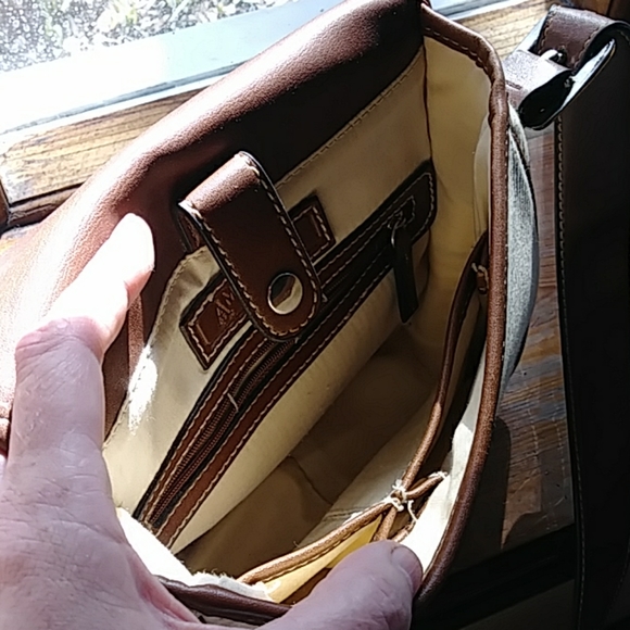 Purse - Picture 3 of 5